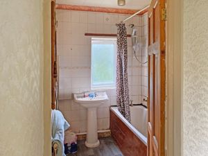 Photo 8- click for photo gallery